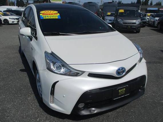 TOYOTA PRIUS V 2017 JTDZN3EU8HJ067487 image